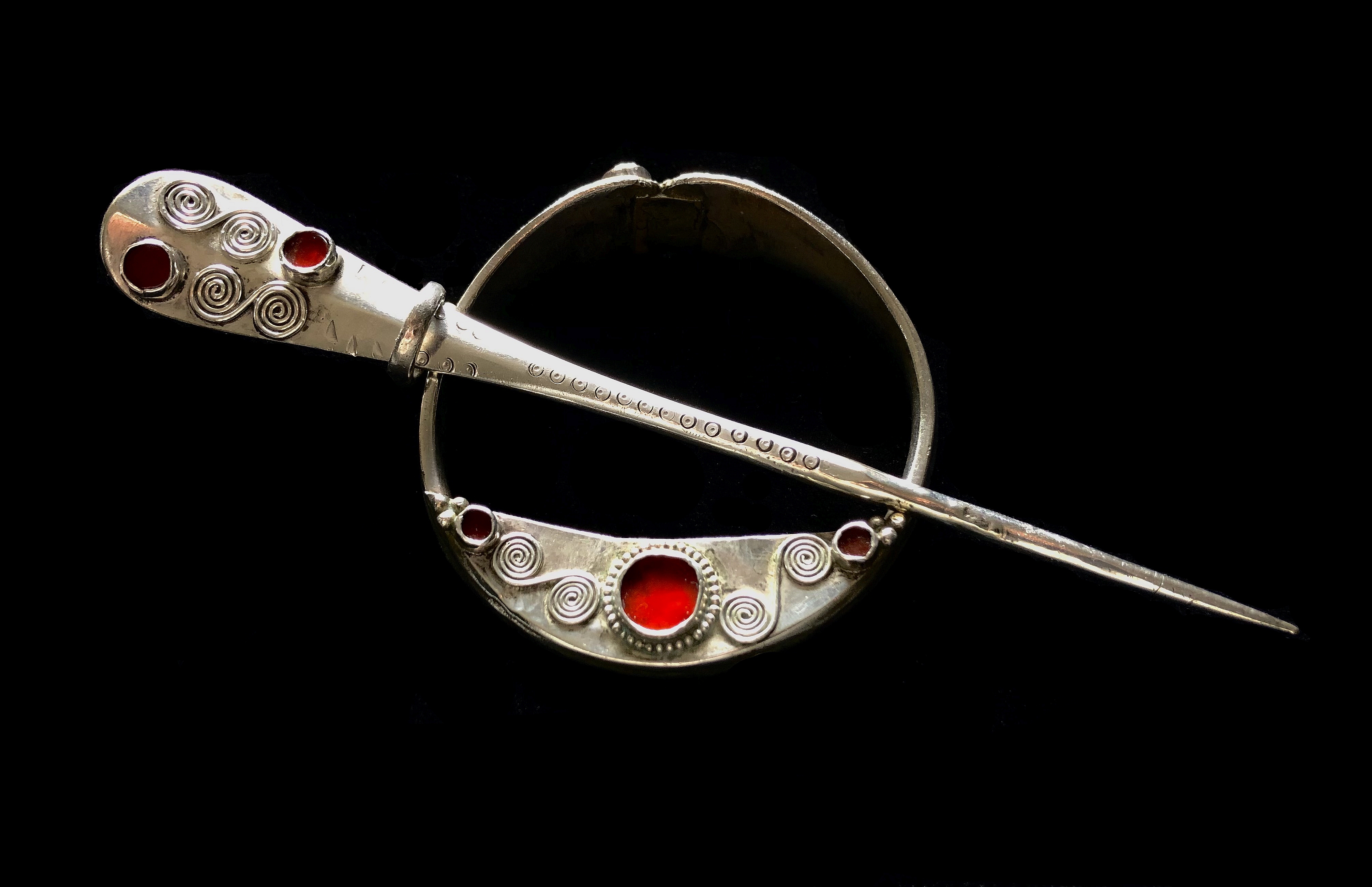 Ringfibel Silberbesteck