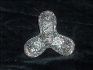 Kleeblattfibel Vigdal