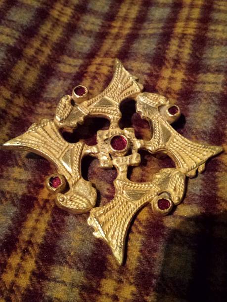 Walkürenfibel feuervergoldet